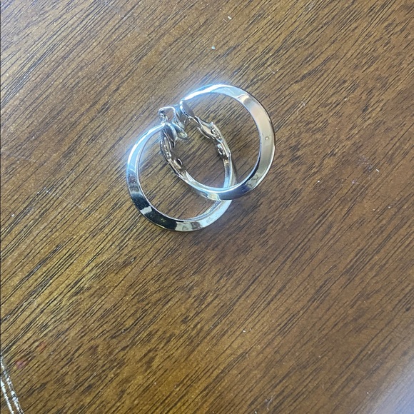 Assorted Gold and Silver Jewelry Collection - Picture 3 of 5